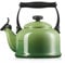 Le Creuset Bouilloire Traditionelle avec Sifflement, Pour Cuisinière, Acier Émaillé, 2,1 L, Bamboo, 40102024080000