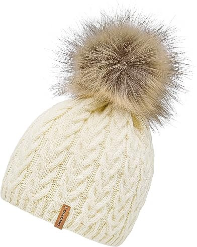 CHILLOUTS Wintermütze mit Fleecefutter - Abnehmbarer Veganer Bommel