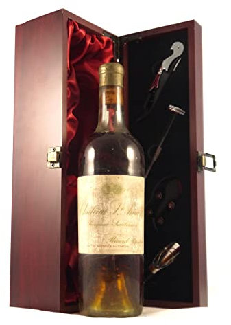 Chateau Aman 1926 Sauternes (Dessert wine) in einer mit Seide ausgestatetten Geschenkbox, da zu 4 Weinaccessoires, 1 x 750ml