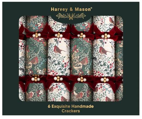 Harvey & Mason Pack of 6 Exquisite Red Robin Christmas Crackers - 13.5 Green White Festive Holly Foliage Xmas Holiday Dinner Table Decorations - Novelty Fun Prizes Gifts Contains Hats Jokes