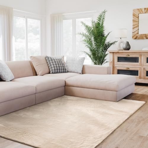 Interiyou Fargo - Teppich Wohnzimmer 160x230 cm Beige - Kurzflor Waschbar und rutschfest - Flauschiger Fellteppich aus Kunstfell - weicher Langflor Fell