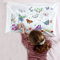 eatsleepdoodle Schmetterling-Kissenbezug zum Ausmalen, spielerisches Lernen, waschbar und wiederverwendbar, inkl. 10 auswaschbare Stifte, 75x50cm, 100% Baumwolle