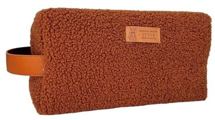 Cravate Avenue Signature Emmanuel Création Bordeaux. Trousse De Toilette. Nomade Bouclette - Terre Cuite, Uni - Confectionné En Aquitaine. FABRIQUE EN FRANCE