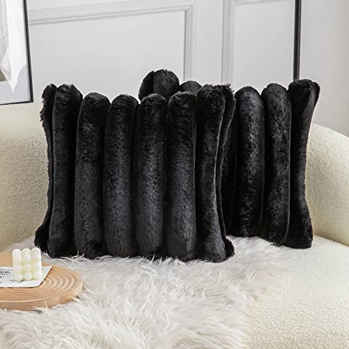 Neelvin 2er Set Plüsch Kissenhülle Kunstpelz Gemütliche Weiche Gestreifte Dekorative Kissenbezug Kissenbezüge Dekokissen Zierkissenbezug Sofakissen Schwarz 45x45 cm für Sofa Schlafzimmer