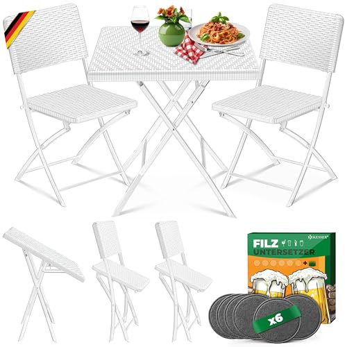 KESSER® Bistroset 3-teilig Balkontisch mit 2 Stühlen | Balkonmöbel Wetterfest & UV-beständig Balkonset klappbare Sitzgruppe | Beschichtetes Stahl & Rattan-Optik | Gartenmöbelset mit 6 Filz-Untersetzer