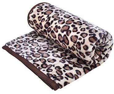 HAFIX Kuscheldecke – extra Weiche & Flauschige knitterfeste Flanell-Fleece Decke 'Leopard'- Wolldecke Überwurfdecke 200x240cm für wohlige Wärme & gemütliche Atmosphäre auf dem Sofa & im Bett braun.