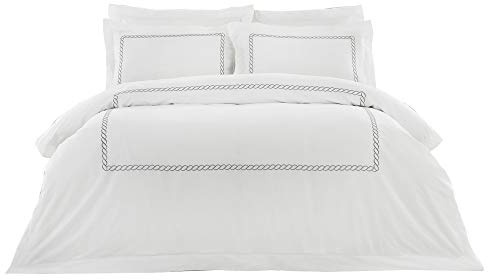Riva Paoletti 5-Star Hotel Quality Luxury Cleopatra Pillowcase - Plain White - Pure Soft Cotton - Silver Embroidery - Oxford Border - Machine Washable - 48 x 74cm (19 x 29 inches)