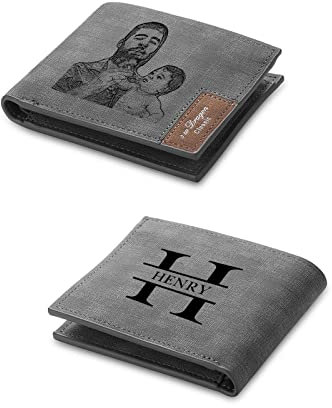Jeweidea Portefeuille en Cuir avec Nom Alphabet Gravé pour Homme Portefeuille à Deux Volets avec Lettre Personnalisée avec Porte-Cartes RFID pour Mari, Père, Petit Ami pour Anniversaire de Noël