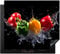 KitchenYeah© Herdabdeckplatte Einteilig Ceranfeld Abdeckplatte für Induktionsschutz Ceranfeldabdeckung Vinyl Herdabdeckplatten Paprika - Wasser - Gemüse - Schwarz - 59x52 cm