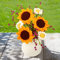 Levvohd 8 Stück gestrickte künstliche Sonnenblumen-Gänseblümchen, künstliche Blumen für Dekoration, Wolle mit Stielen, weißer Blumenstrauß, für Festival, Party, Tischdekoration, Geschenk