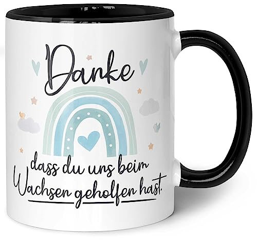 Bedruckte Tasse mit Spruch - Danke dass du uns beim Wachsen geholfen hast V2 - Geschenk für Erzieher zum Kindergarten Abschied - Geschenk als Dankeschön - Farbe Regenbogen Blau - Schwarz & Weiß