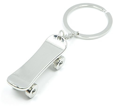 Interessanter Schlüsselanhänger, Schlüsselanhänger mit verschiedenen Modellen (Skateboard).