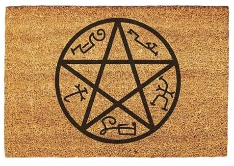 Giftstory Fußmatte mit Teufelsfalle – 60x40 cm – Gothic Deko mit Pentagramm, Hexenkunst & dunklen Künsten – Halloween Wohnaccessoire für Haus & WohnungGeschenk Gift Gadget | Gothic Wohnkultur,