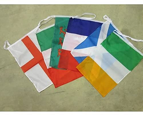 AZ FLAG - Guirlande Drapeau Tournoi des 6 nations de Rugby - 4 Mètres Avec 6 Drapeaux Six Nations De 45x30 cm - Fanions 100% Polyester - 100g