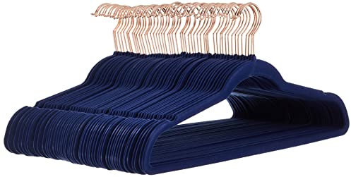 Amazon Basics Kleiderbügel für Anzüge, Samt, schmal, rutschfest, Rotgold, 50 Stück, 1Yer-Pack, Marineblau, Gold