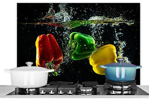 KitchenYeah© Spritzschutz Küchenrückwand Küche Deko Aluminium Platte Wandschutz Herd Spritzschutz WandverkleidungPaprika - Gemüse - Wasser - Schwarz - Rot - Grün - Gelb - 90x60 cm