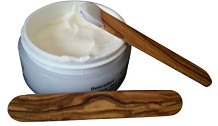 D.O.M. Olive Wood Cream Spatula Set of 6