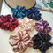 7 Stück Scrunchies FZHGVML Groß Seiden Haargummi Damen Silk Scrunchie, Verlängerung und Erweiterung Haargummis Mädchen Scrunchies Set, Weich Seidig Elastisch Haargummi Seide