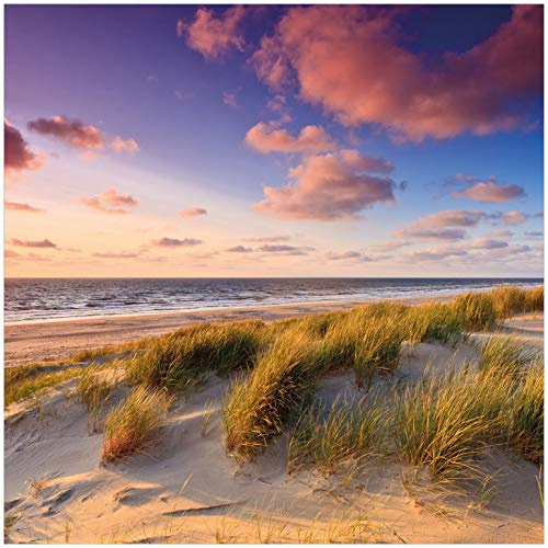 Wallario Glasbild Abendspaziergang am Strand - Sonnenuntergang über dem Meer - 55 x 55 cm Wandbilder Glas in Premium-Qualität: Brillante Farben, freischwebende Optik