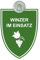 Indigos UG - Schild Winzer im Einsatz - grün - 9x12 cm - Saugnapfschild - Aluverbund - Emblem - Innenbefestigung für Ihr Auto - UV-Beständig - Einsatzschild - Hinweisschild - Warnschild