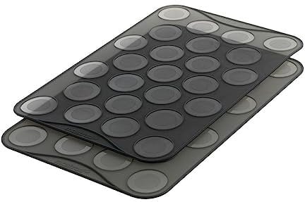 Mastrad F45514 Feuille de Cuisson pour Petits Macarons Lot de 2, Noir