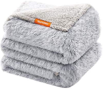 Feandrea Hundedecke, wasserdichte Decke, Langer Plüsch, für große, extra große Hunde, Katzen, 203 x 152 cm, XXL, Sherpa-Stoff, beidseitig verwendbar, Hundesofa Schutzdecke, Ombré-Grau PPB008G01