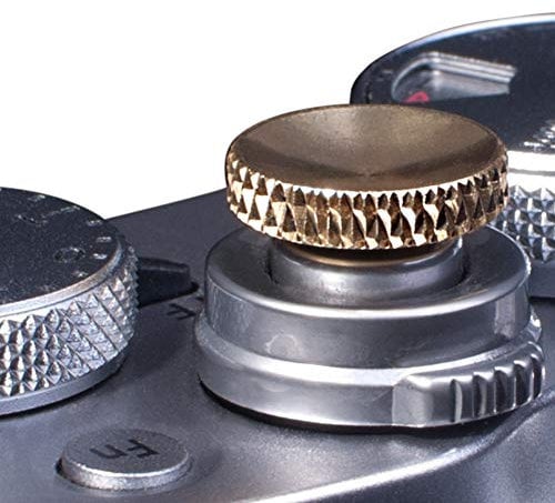 VKO Auslöseknopf Kamera-Taste geeignet für Fuji X-T30 X-T20 X-T4 X-T3 X-T2 X-PRO3 X-PRO2 X100S X100T X100F X30 X-E3 X-E2S RX1R RX10 II III IV M10 Konkaver Oberfläche Golden (2 Stück)