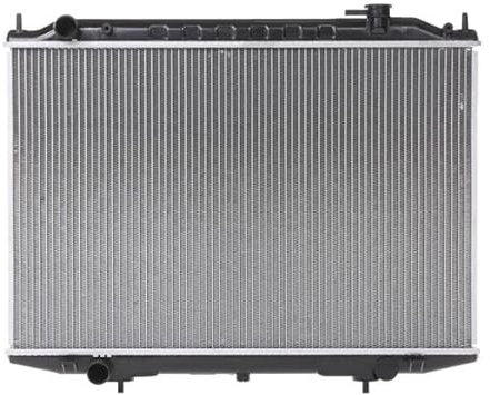 STARK Radiatore Raffreddamento motore SKRD-0120043 per NISSAN PICK UP (D22)