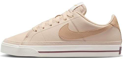 NIKE Damen WMNS Court Legacy NN Sneaker, SANDDRIFT/Hemp-Bronzine-SAIL, 37.5 EU