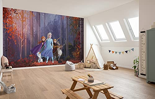 Komar Disney Vlies Fototapete - Frozen Autumn Glade - Größe: 400 x 280 cm (Breite x Höhe) - Kinderzimmer, Tapete, Prinzessin, Anna, Elsa, Die Eiskönigin - IADX8-005