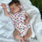 RXDOLL 20 Zoll 50 cm Reborn Baby Puppe Realistische Gewichtete Weiche Tuch Körper Schlafen Handgemachte Lifelike Neugeborene Bebe Puppe Spielzeug Geschenke für Kinder Alter 3+