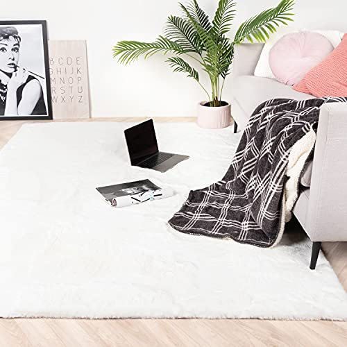 FRAAI | Home & Living Hochflor Teppich - Comfy Supreme Weiß - Shaggy, Einfarbig - Modern, Skandinavisch - Wohnzimmer, Esszimmer, Schlafzimmer - Fellteppich - Carpet