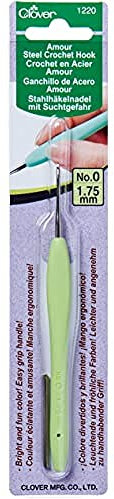 clover 1220 Amour Crochet Hook: 1.75mm, Metal, Green