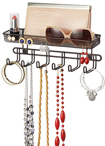 mDesign Schmuckaufbewahrung zum Aufhängen - wandmontiert - MIt 6 Haken und 2 Fächern - Modeschmuck-Organizer für Brillen, Ketten, Ohrringe und Accessoires - Schmuck Halter zum Hängen - Farbe: Bronze