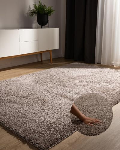 benuta Basic Hochflorteppich Teppich Wohnzimmer Sohari - Taupe 200x290 cm - Minimalistischer Look - Weich & Waschbar - Für Schlafzimmer, Flur oder Esszimmer - Geeignet für Fußbodenheizung