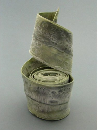 creativ home Schaumstoff Dekorolle 8x200cm. Geschäumtes Dekoband in Samt-Optik in GRÜN -50