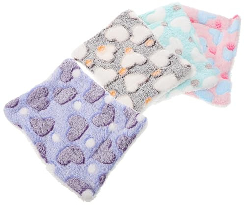 BESTOMZ Lot de 4 Tapis Polaire pour Petits Animaux 15 X 20 Cm – Coussins Chauds pour Hamster, Lapin, Couleur Vert, Violet, Rose et Marron – Tapis de Couchage Confortable pour Cage, Maison