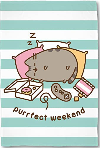 Große Pusheen Purrfect Weekend Wohndecke in Weiß Türkis 160 cm x 200 cm super weiche Flanell-Decke Kuscheldecke Sofadecke Coral-Fleece-Decke The Sweet Cat süße Katze passend zur Bettwäsche