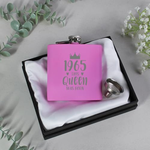 eBuyGB Engraved Pink Metal Hip Flask 1965 The This Queen was Born, 60th Birthday Gifts for Women, Milestone Sixtieth Gift for Her, 7oz Whisky Flask