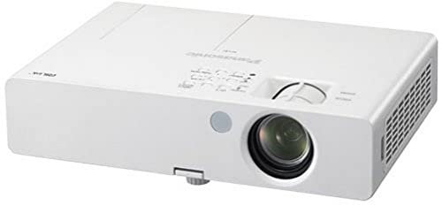 PANASONIC PT-LB2E LCD Projektor XGA 2600 ANSI Lumen 500:1