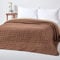 HOMESCAPES - 100% Cotton Reversible Twin Colour Quilted Bedspread Throw - Chocolate & Light Brown - Single 150 x 200 cm - Washable Bedding Sofa Throw