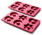 Coolinato - Lebkuchen Backformen aus hitzebeständigem Platinsilikon bis 230°C - Lebkuchenformen Set 2er rot spülmaschinenfest - Silikonbackform für 2x6 Pfefferkuchen & Gingerbread - Inkl. 4 Rezepten