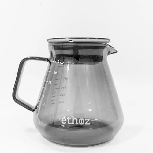 Ethoz® Caraffa in vetro – Elegante brocca in vetro borosilicato per preparare e servire. Design ergonomico, misure calibrate e resistenza alla temperatura. Perfetto per caffè, cocktail e altro ancora.