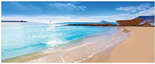 Wallario Glasbild Traumstrand unter blauem Himmel - 50 x 125 cm Wandbilder Glas in Premium-Qualität: Brillante Farben, freischwebende Optik