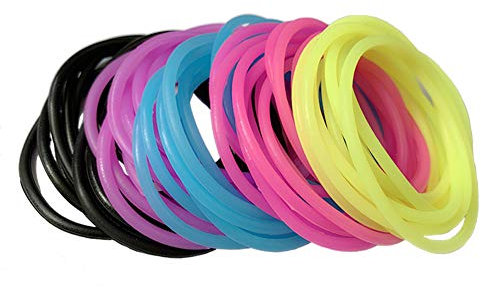 Lot de 50 bracelets en silicone aux couleurs assorties - Style rétro années 80 - Pour femme et enfant (noir, violet, rose, jaune, bleu)