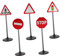 TOYANDONA 5pièces Jouets Éducatifs Panneaux De Signalisation De Trafic Modèles De Panneaux pour Éveil De Garçon Fille Et Jeu De Rôle Sécurité Routière