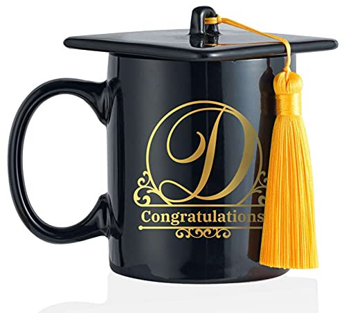 Onebttl Regalo de graduación 2025 – Taza con sombrero de doctorado Bachelor con iniciales, regalos personalizados, taza de café, idea de regalo para Bachelor Master Abitur, exámenes de inventarios