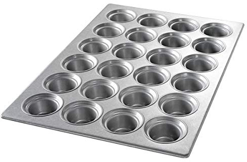 CHICAGO METALLIC 43026 Large Crown Muffin Pan,24 Moulds