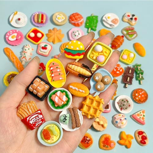KARLOR 30 Stück Mini Lebensmittel Deko Set, Miniatur Brot Desserts Burger Kekse Speise dekorative Accessoires Dekoration zum Basteln für DIY-Handyhüllen Kühlschrankmagnete Haarschmuck (zufäll Stil