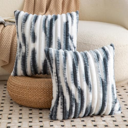 Madizz 2er Set Kunstpelz Plüsch Dekorative Kissenbezüge Flauschig Gestreifte Weich Dekorative Kissenbezug für Sofa Schlafzimmer Kissen Shell Blau Weiß 50 x 50 cm